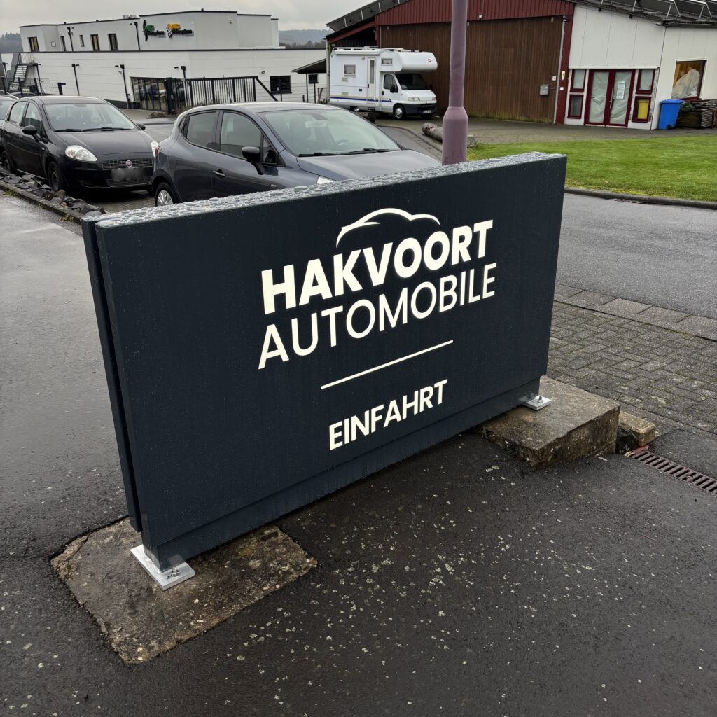 Werbung für Autohaus.